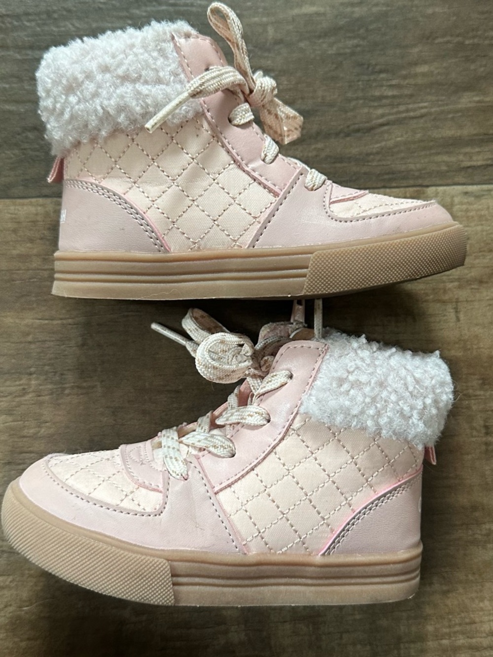 Oshkosh fur top feona boot/sneaker light pink - Picture 5 of 8